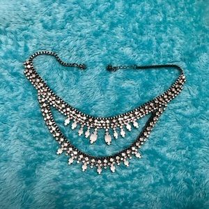 FOREVER 21 rhinestone necklace