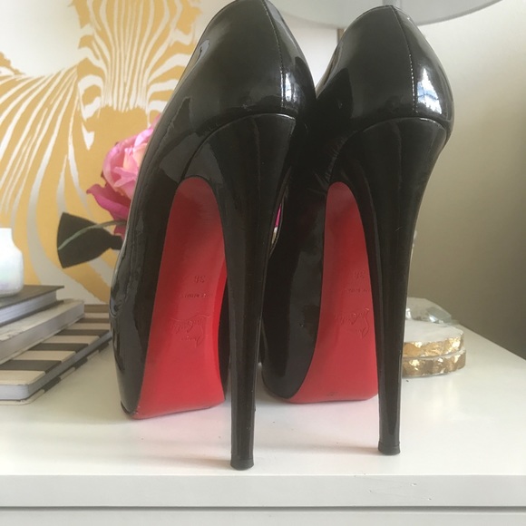 Christian Louboutin "Daffodile" - Picture 2 of 6