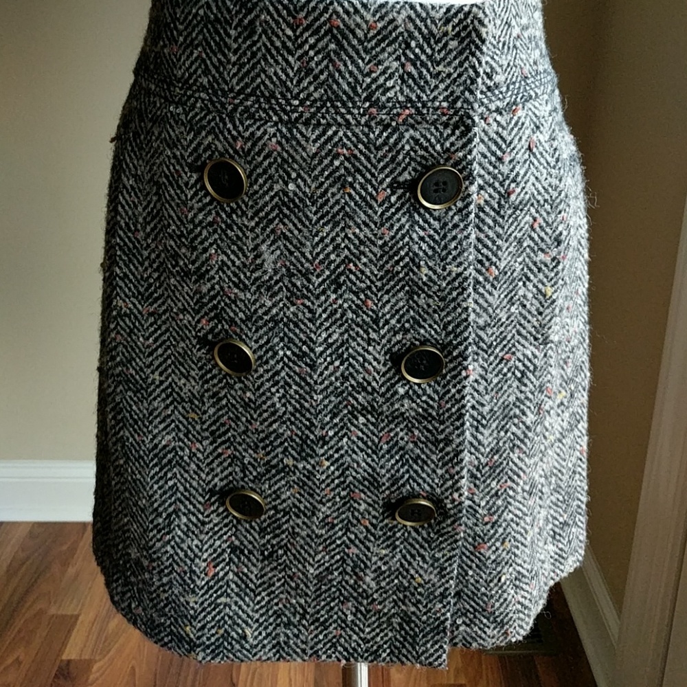 LOFT tweed skirt