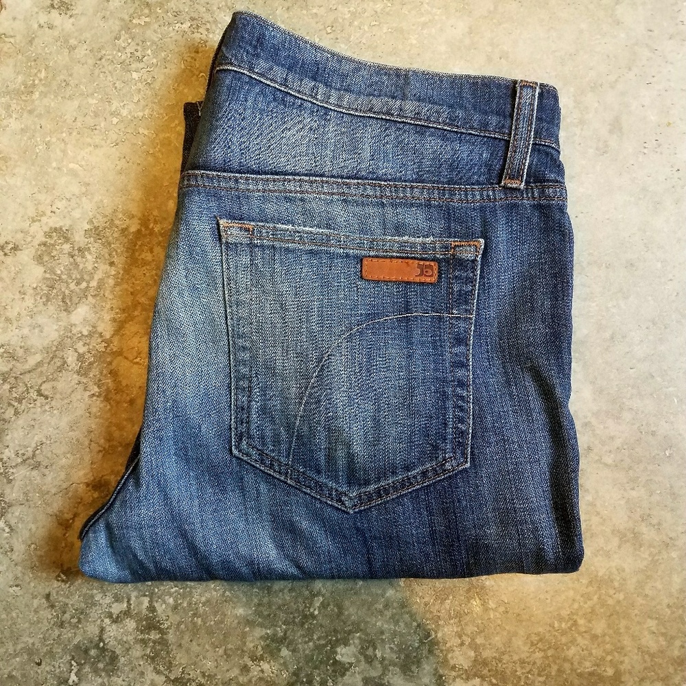 Joe's Jeans Brixton Fit Size 33
