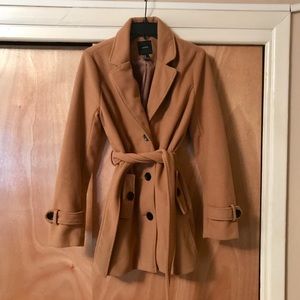 FOREVER 21 FALL/WINTER COAT