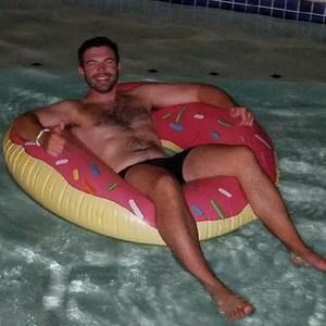 Meet your Posher, Christopher