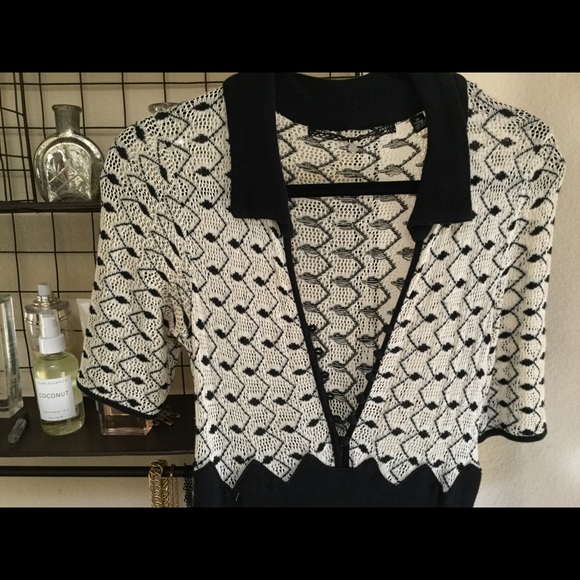 Knitted and knotted sexy sweater dress - Picture 2 of 7