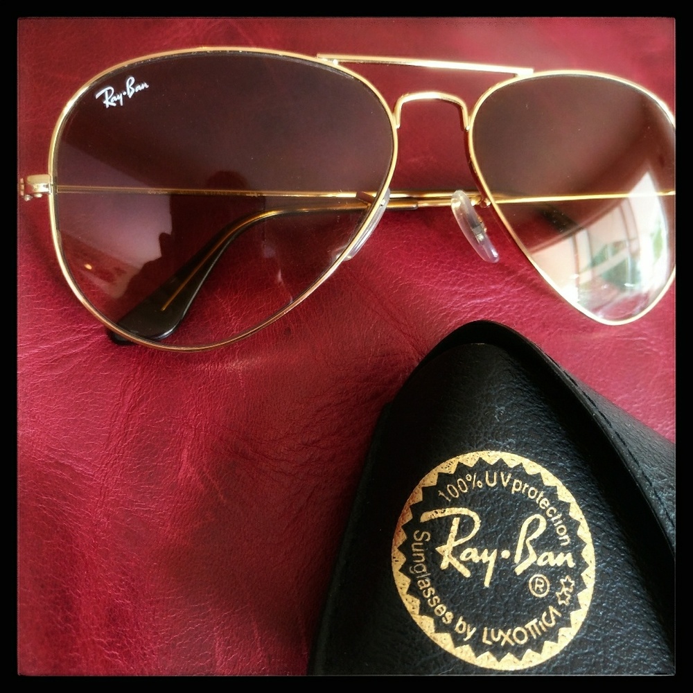 Authentic Ray-Ban Aviator Gradient Gold Frame 🕶️