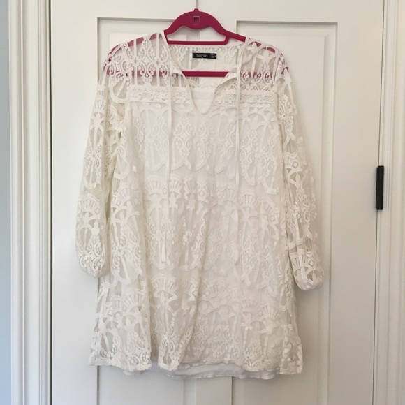 White Lace Dress - Picture 3 of 4