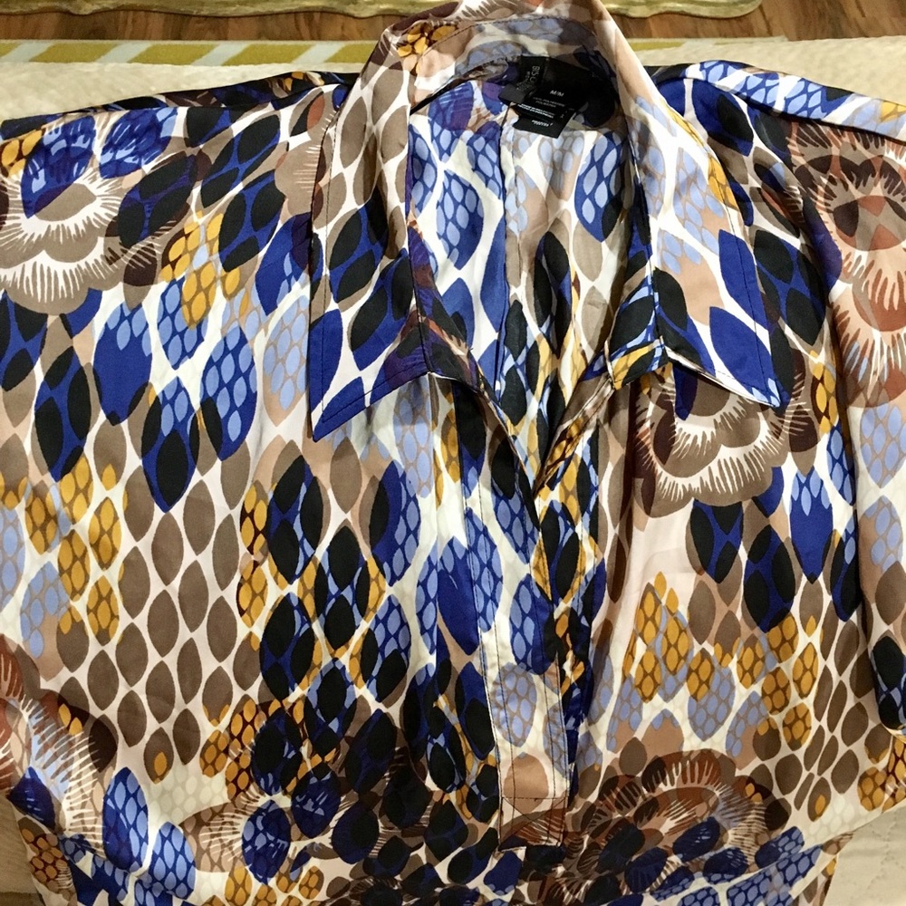 Bisou Bisou New Multi V neck Blouse - Picture 2 of 3