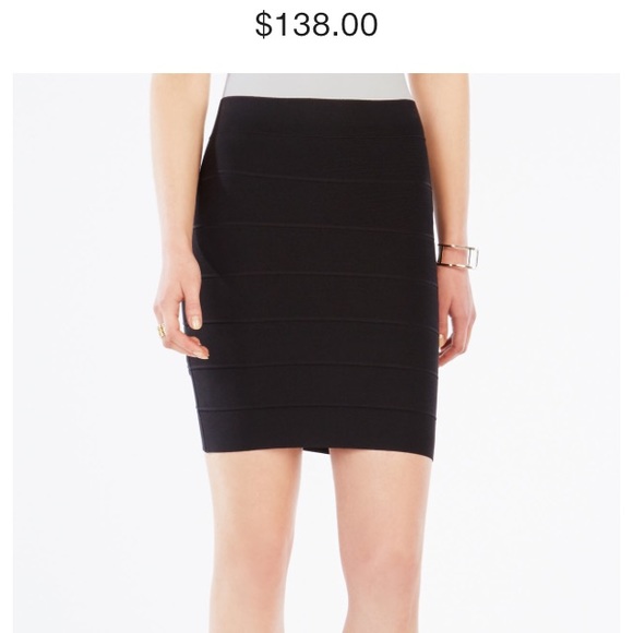 SALE 💵 discount 🎉😍 BCBG Black Skirt 🔥 - Picture 2 of 2