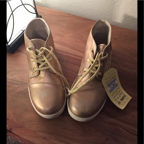 Toms Shoes - Toms gold high tops
