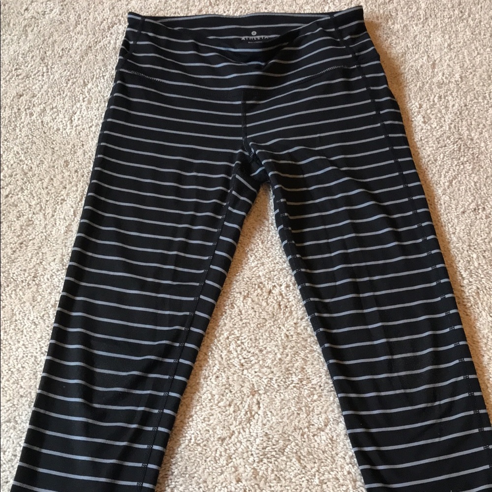 Athleta crop capris SMALL