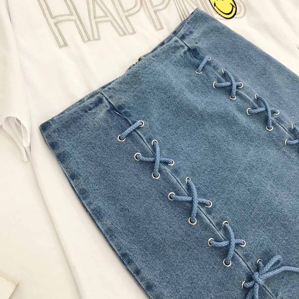 😻 Denim lace up skirt