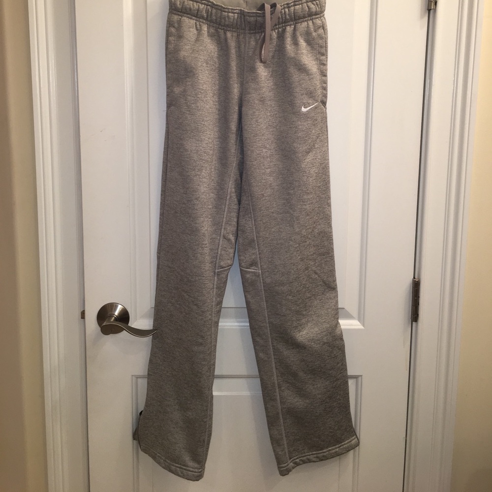 Nike therma-fit pants