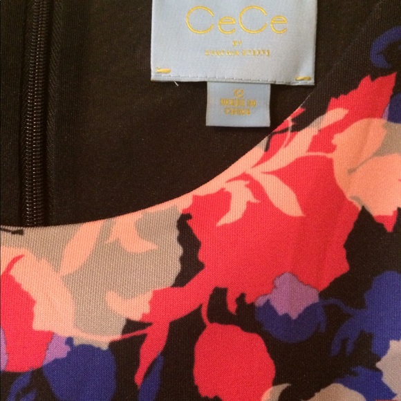 Dress - Picture 2 of 4