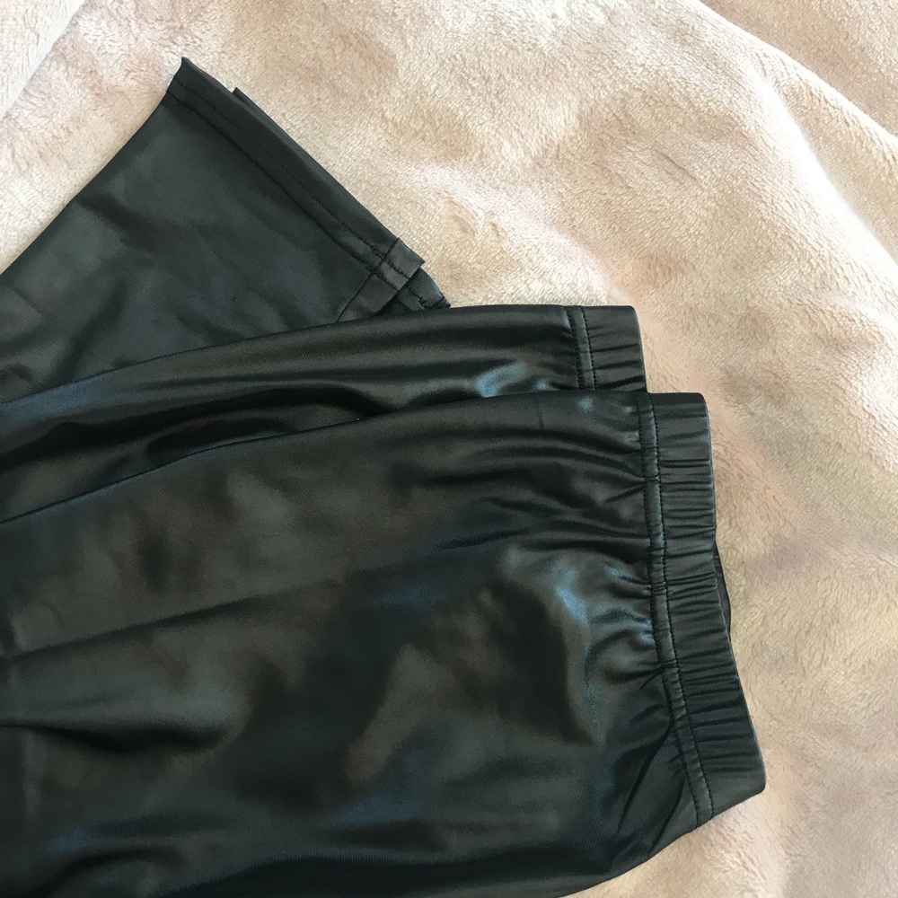 NOT AVAILABLEEE - Picture 5 of 5