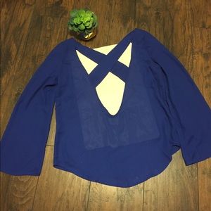 >>5 for $25>> Tobi Criss Cross Back Top - #035