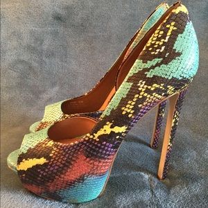 ❗️NWOB final price drop❗️Steve Madden heels