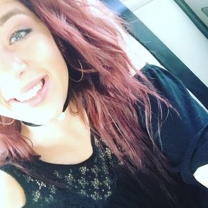 Meet your Posher, Alyssia