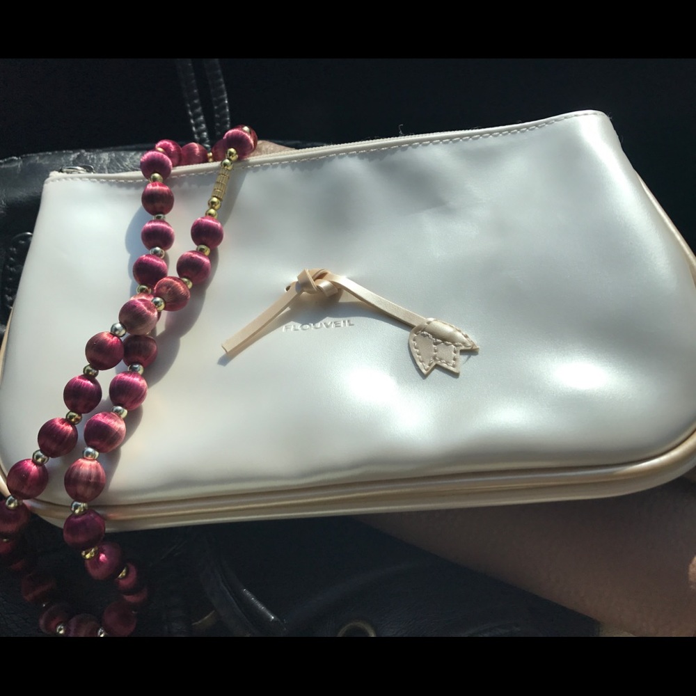 Flouveil vintage wallet