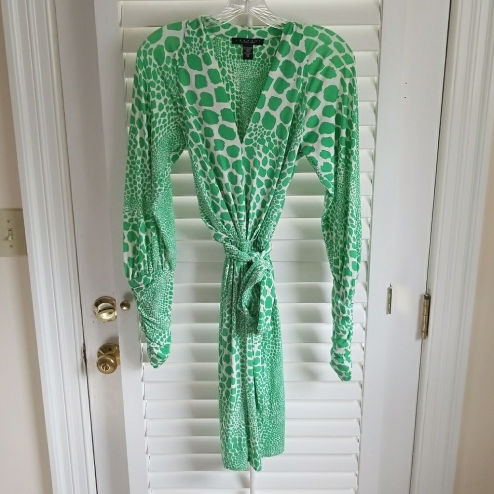 Laundry By Shelli Segal dress