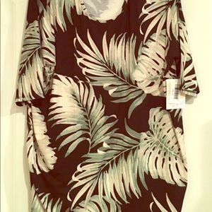 LulaRoe Irma size M    MAKE OFFERS