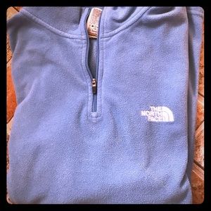 North face pull over