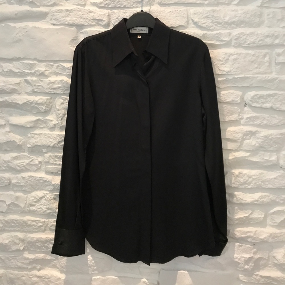 Anne Fontaine luxurious black button down