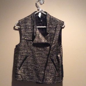 Joe's Black & Metallic top