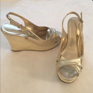 Lily Pulitzer Gold Open Toe Wedge