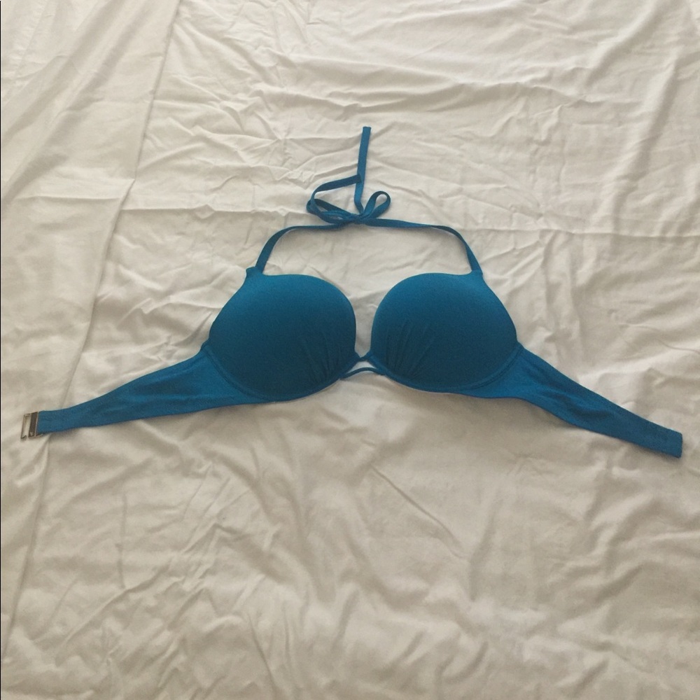 Bombshell add 2 cups bikini top VS