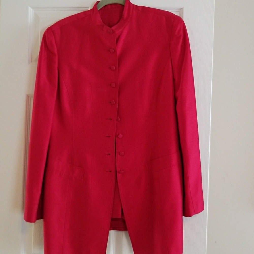 Red 2pc silk pant suit by Dana Buckman, size 14💥