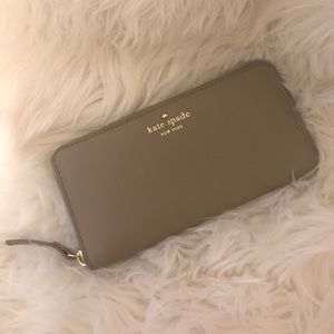 Kate Spade Taupe Wallet! BRAND NEW!