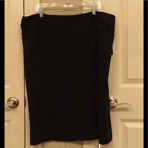 Classic Black Lined Pencil Skirt