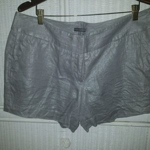 VINCE CAMUTO SHORTS