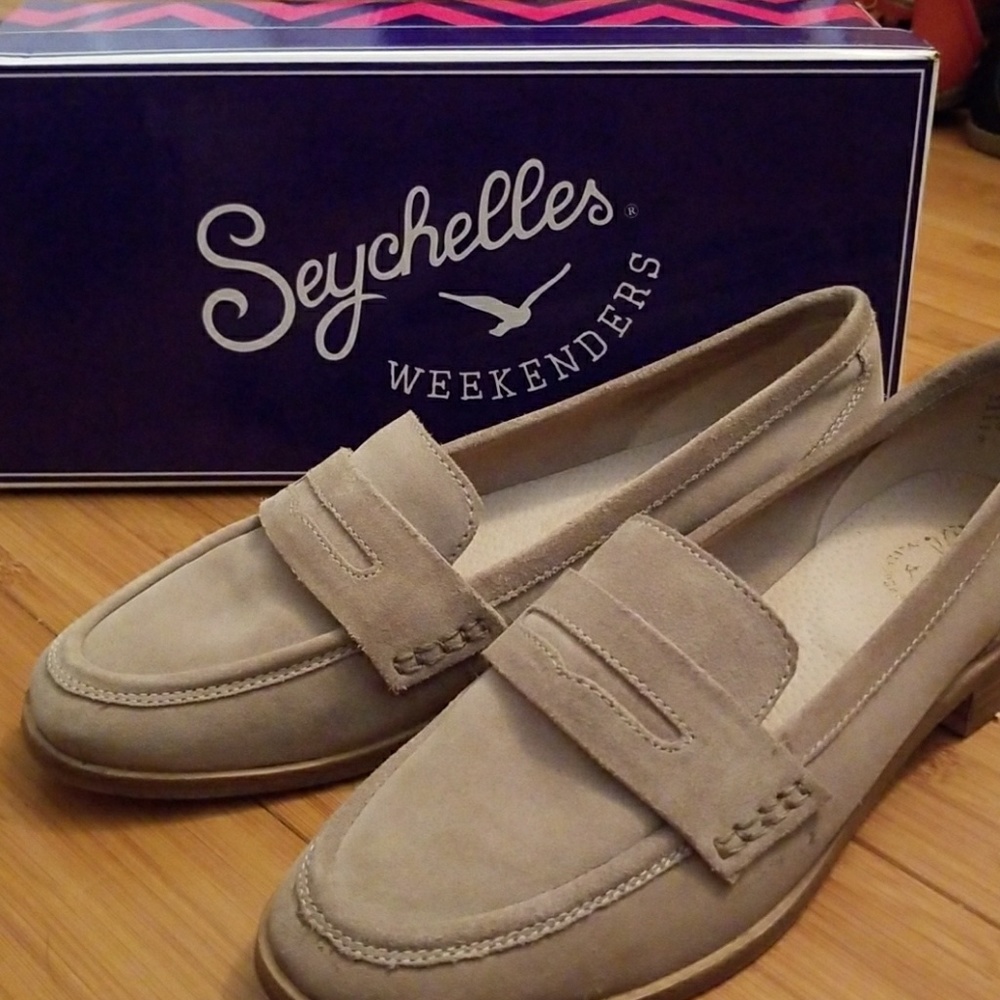 Seychelles suede loafer