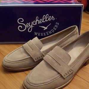 Seychelles suede loafer