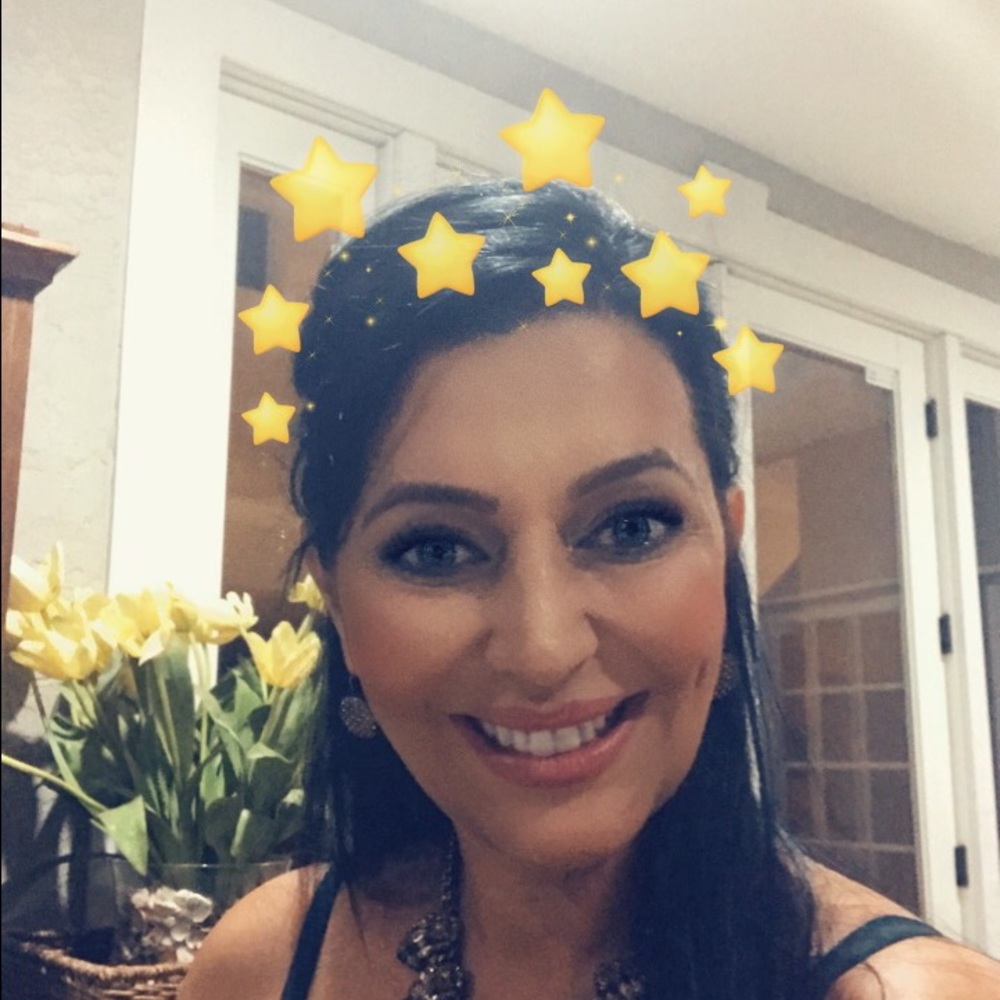 Meet your Posher, Silvana