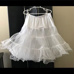 Petticoat/Crinoline