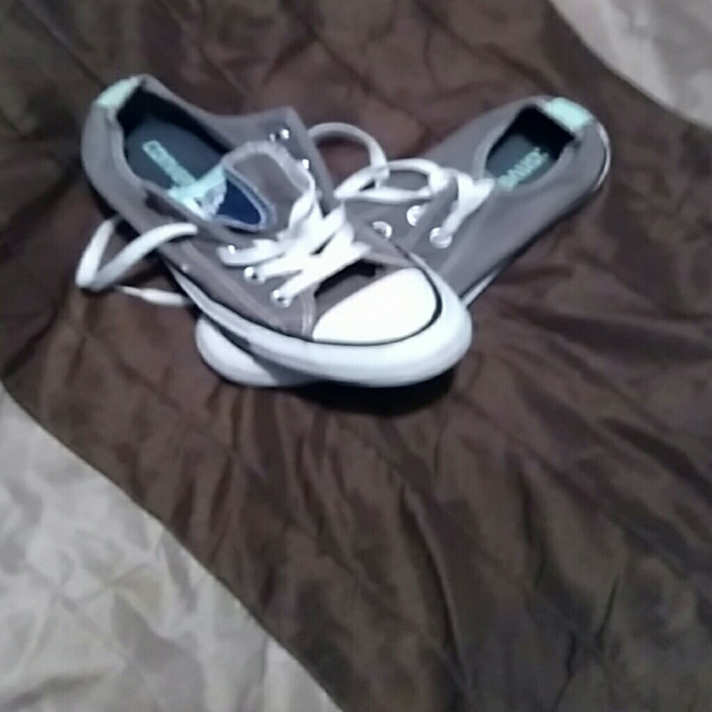 Women's converse shoes