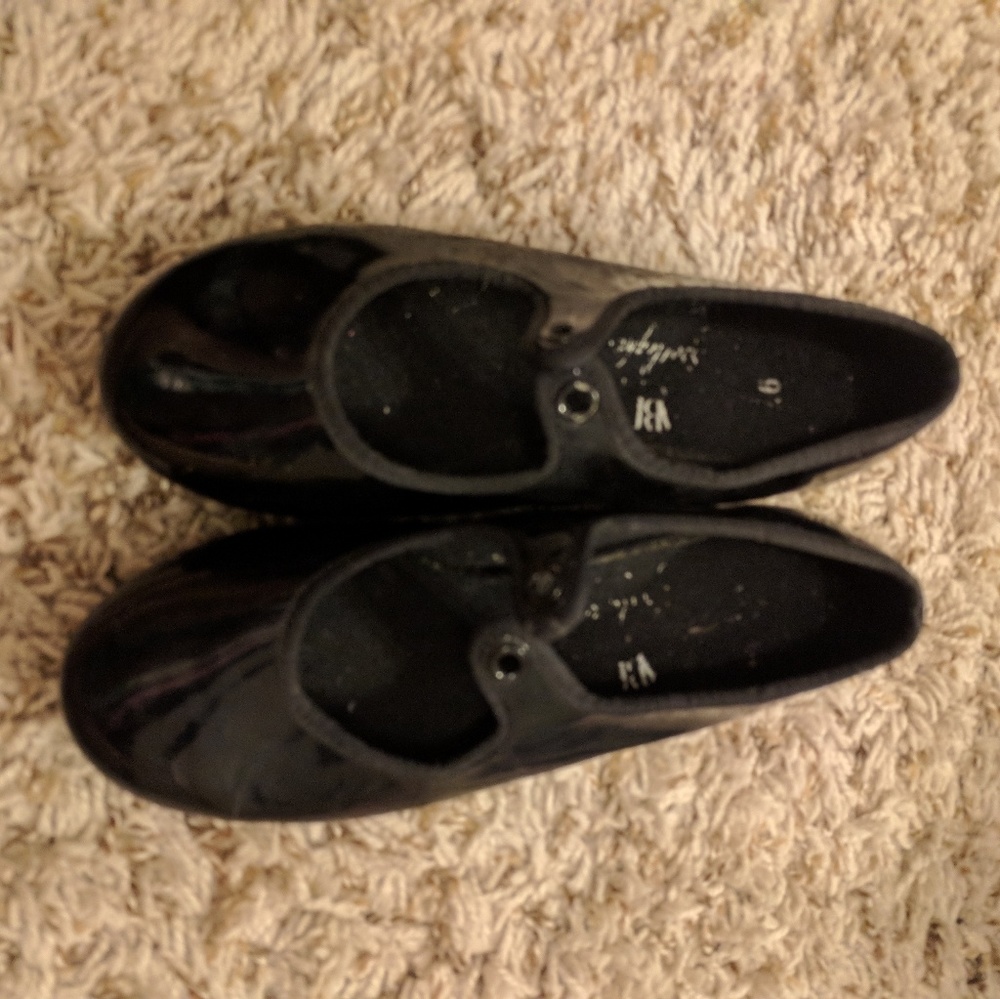 Toddler tap shoes