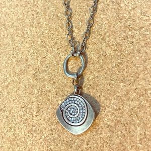 Swirl pendant