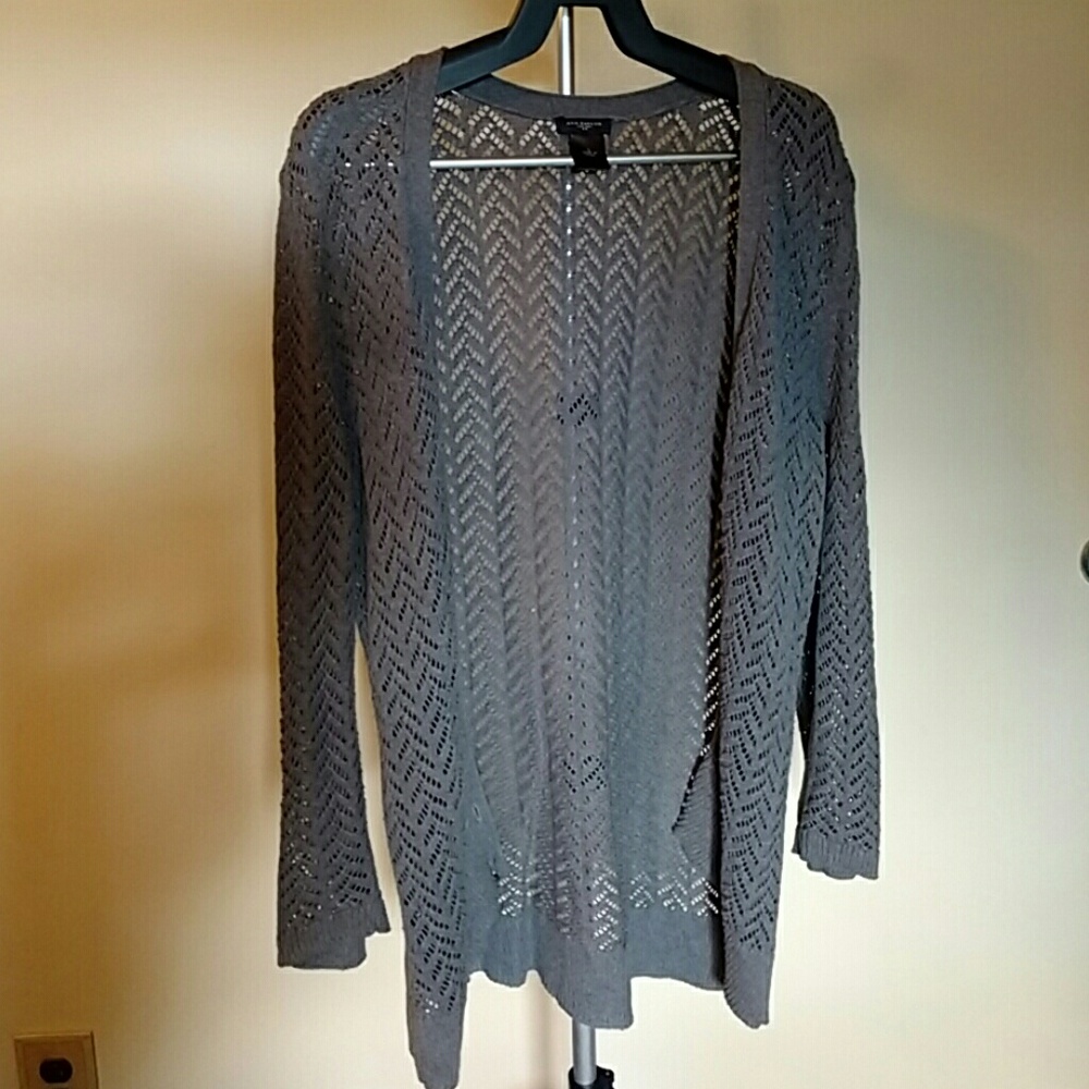 Women's sweater