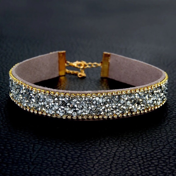 Beautiful natural stone and diamond choker. 🖤✨ - Picture 2 of 4