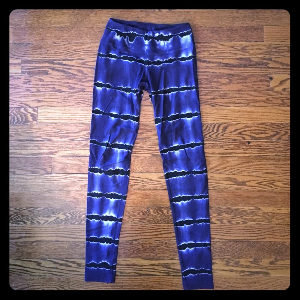 Hard Tail Leggings