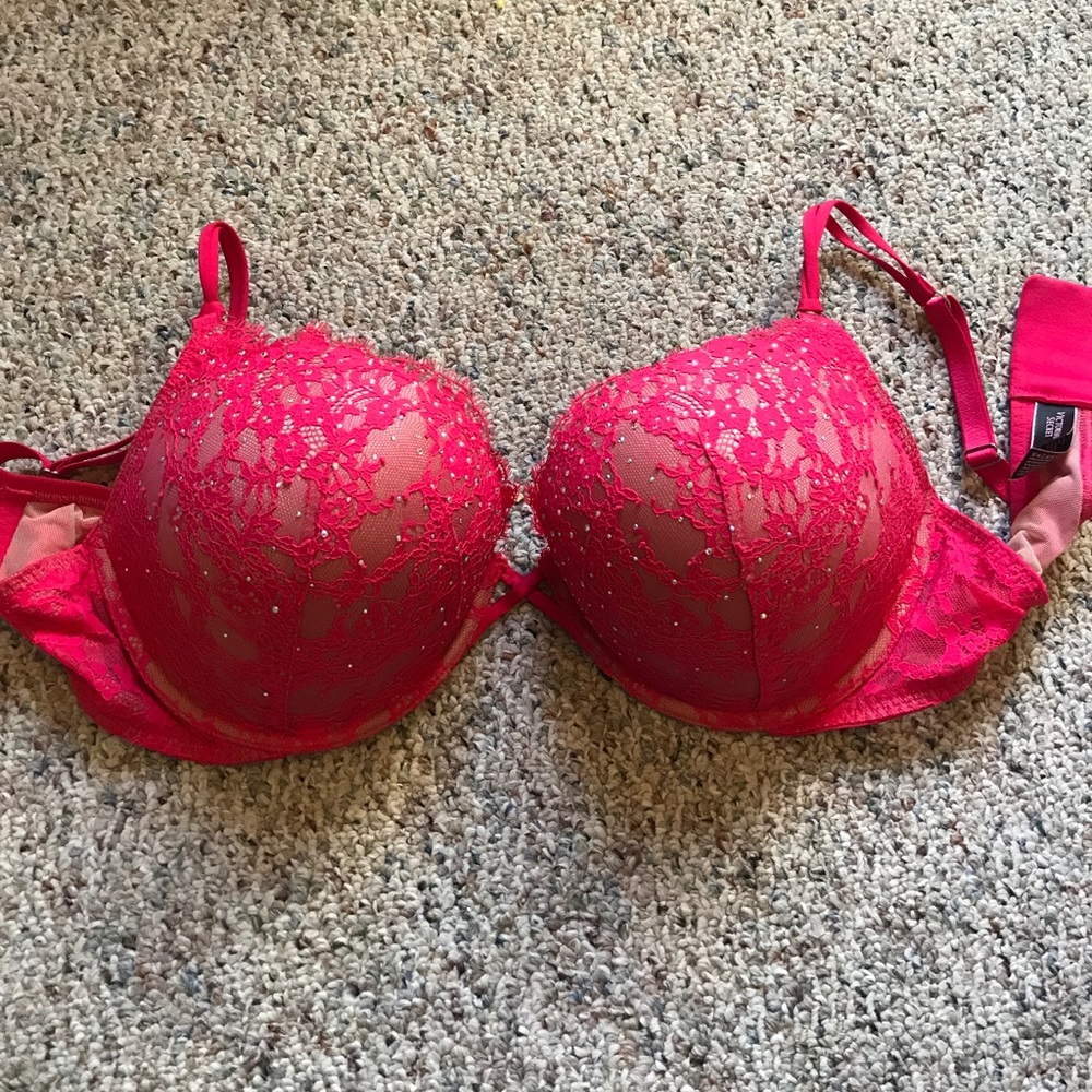 Victoria’s Secret Bra