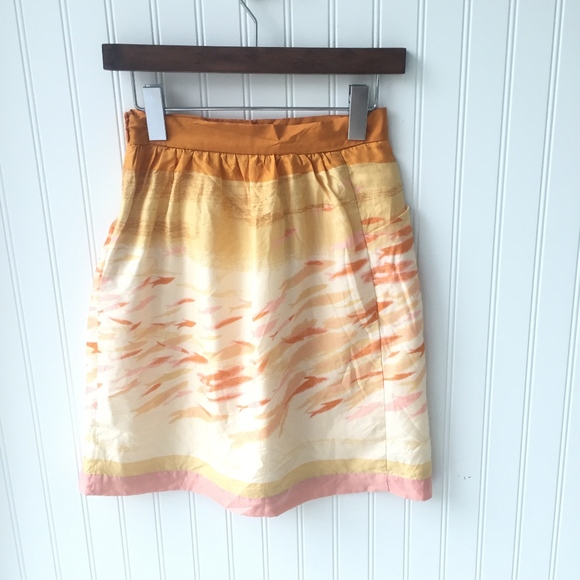 CLOSING FRIDAY •We Love Vera• Goldfish Skirt - Picture 2 of 7