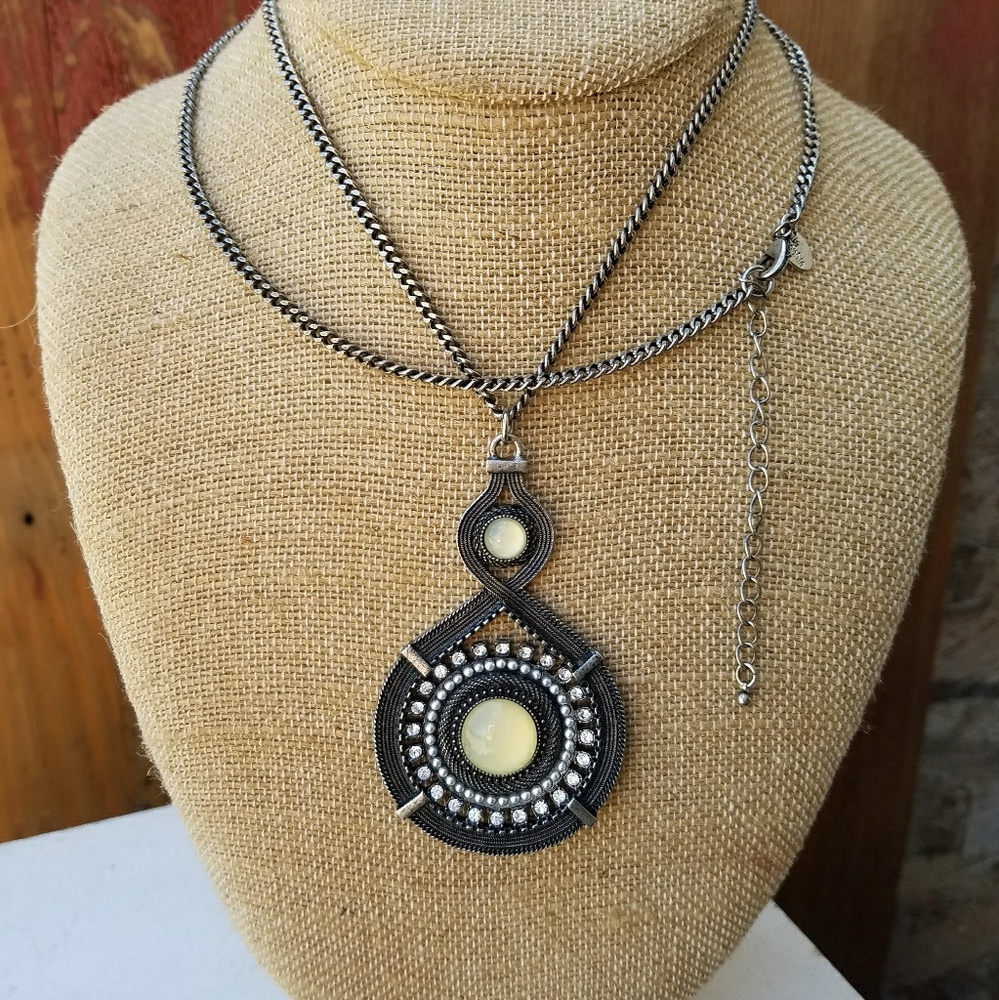 Lia Sophia necklace, large pendant