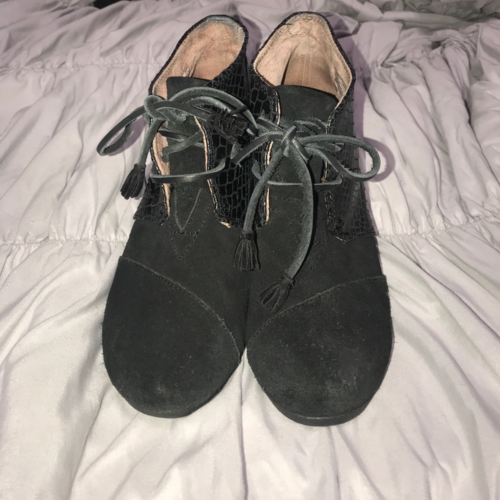 Snake Skin Tom Wedges