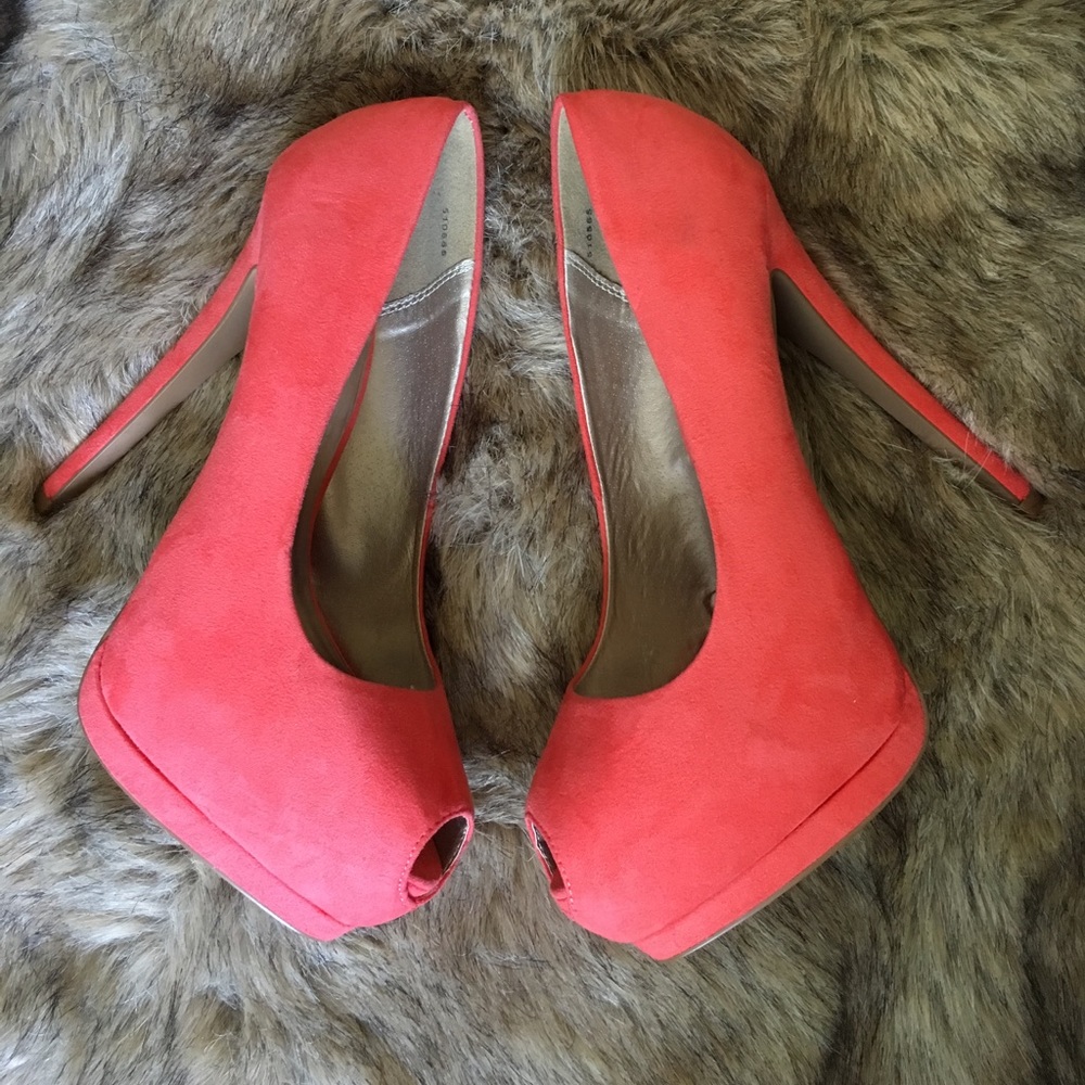 Suede Coral platform heels