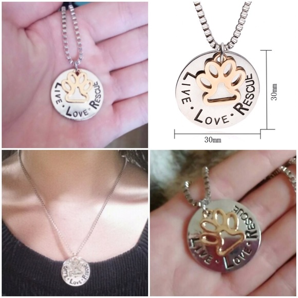 🆕 Puppy Love Necklace - Picture 2 of 5