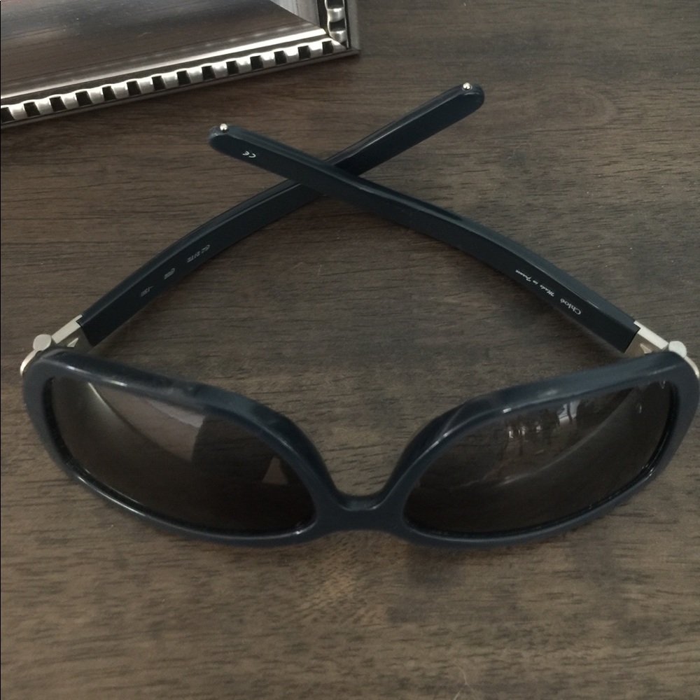 Authentic Chloe - Picture 6 of 9