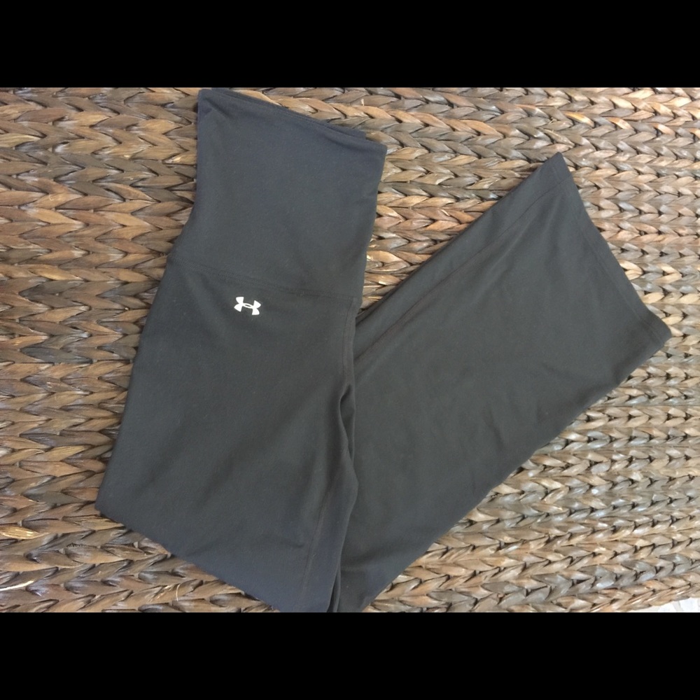 Under Armour yoga/exercise pants